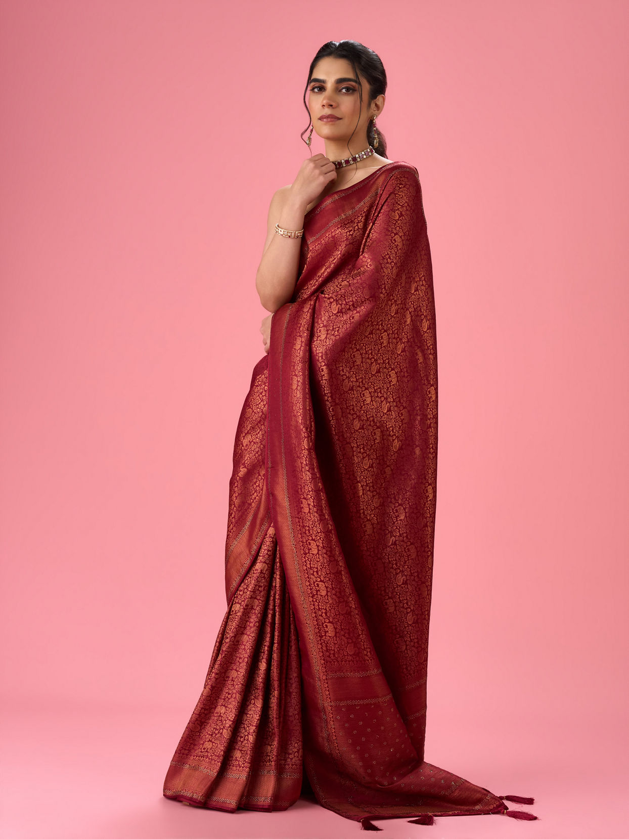 Mohey Women Maroon Hues of Elegance Saree