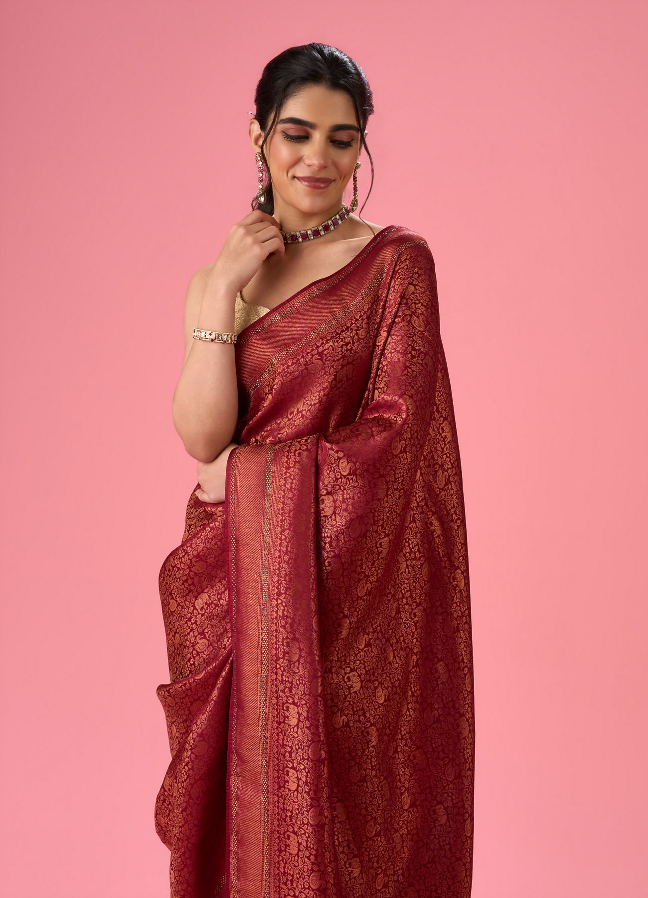 Mohey Women Maroon Hues of Elegance Saree