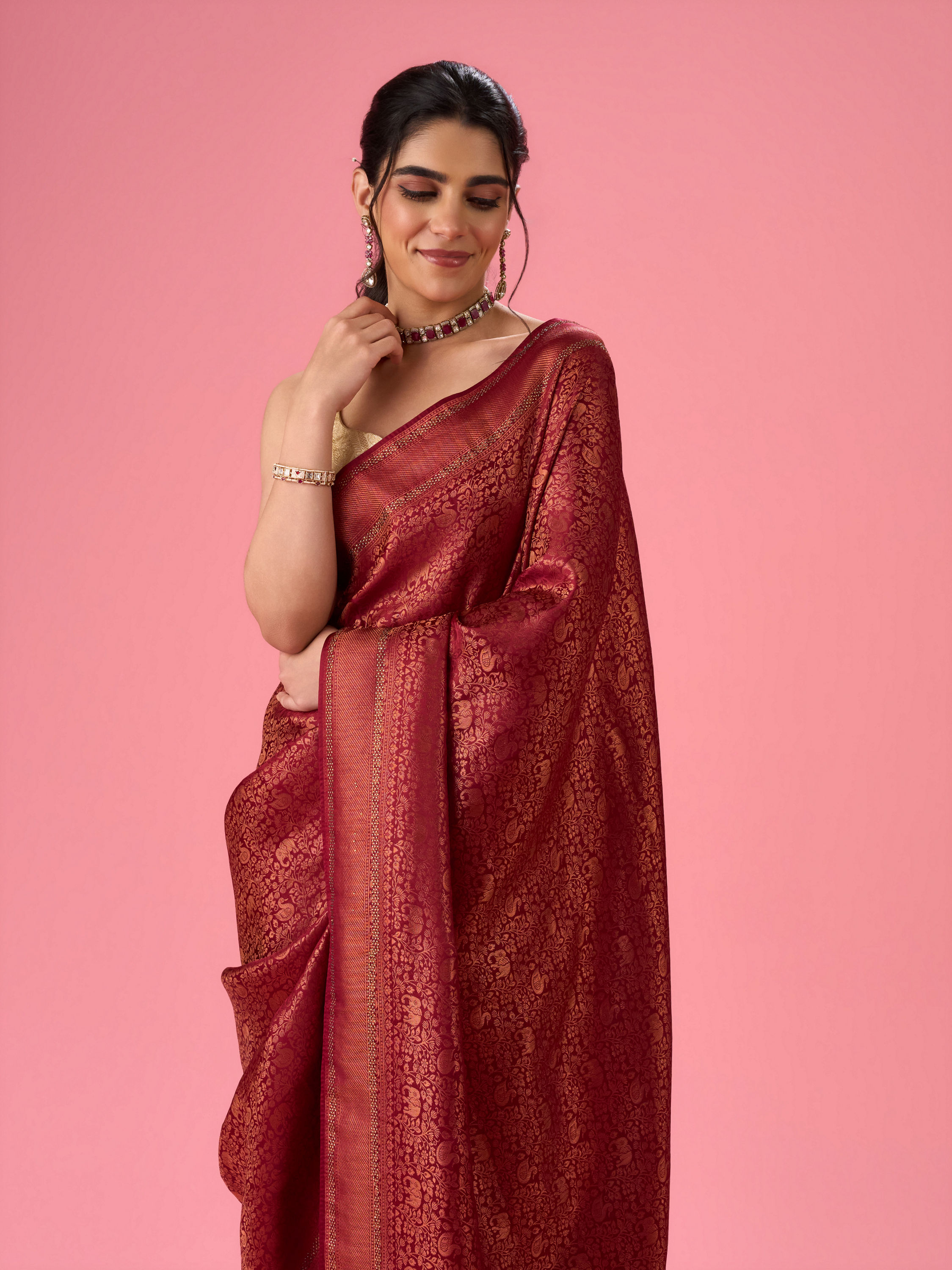 Mohey Women Maroon Hues of Elegance Saree