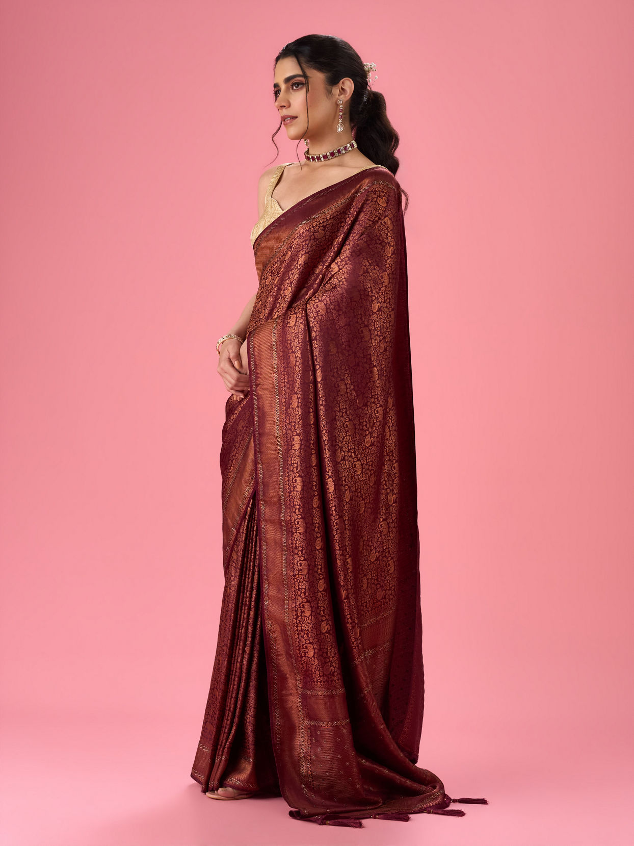 Mohey Women Wine Treasure Opulence Banarasi Saree