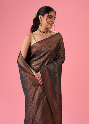 Mohey Women Enthralling Blue Banarasi Saree