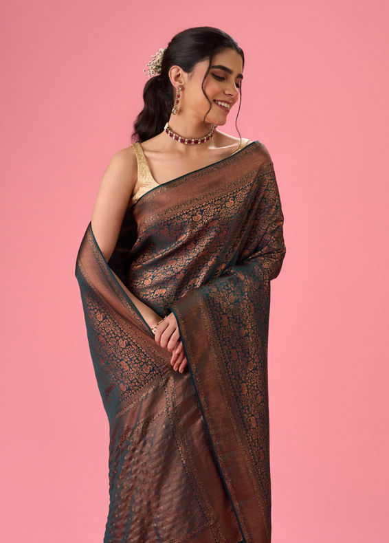 Mohey Women Enthralling Blue Banarasi Saree