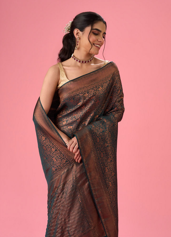 Mohey Women Enthralling Blue Banarasi Saree