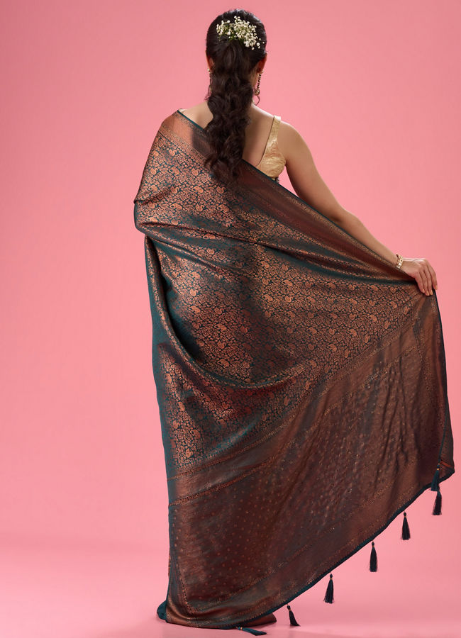 Mohey Women Enthralling Blue Banarasi Saree