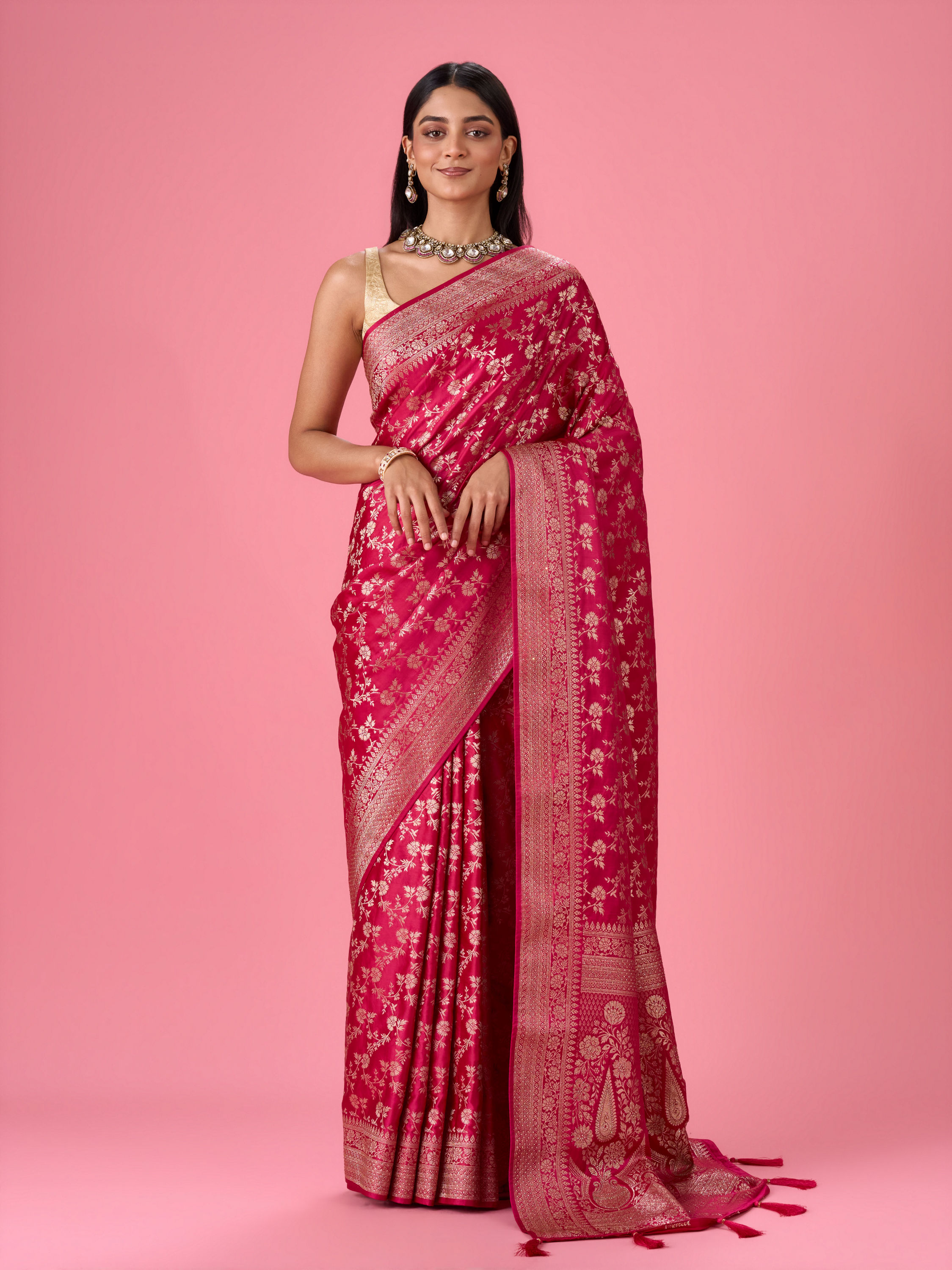 Mohey Women Radiant Pink Banarasi Saree