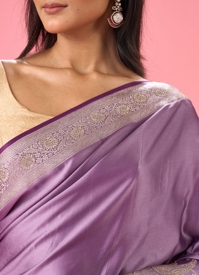 Mohey Women Elegant Purple Opulence Banarasi Saree