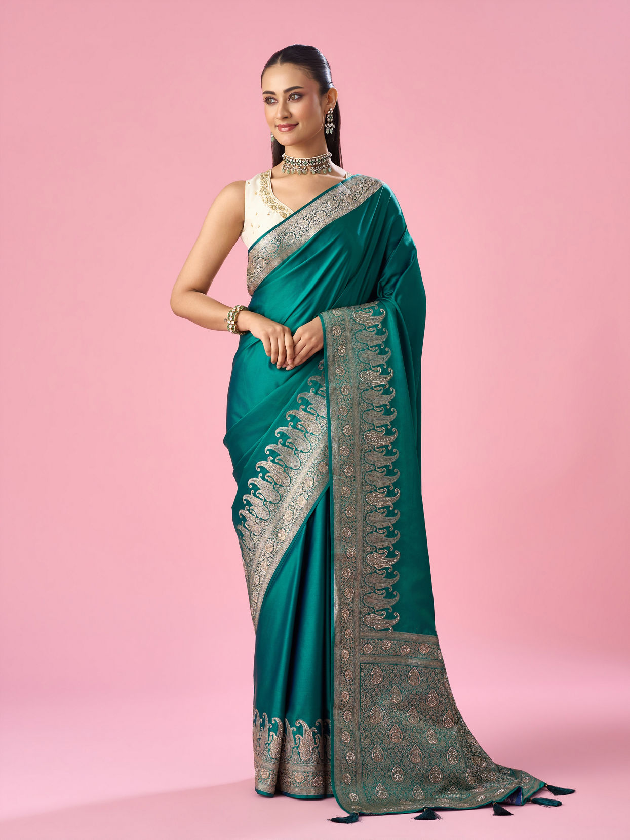 Mohey Women Dark Green Silk Banarasi Saree with Stone Work