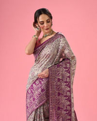 Mohey Women Dramatic Grey Saree