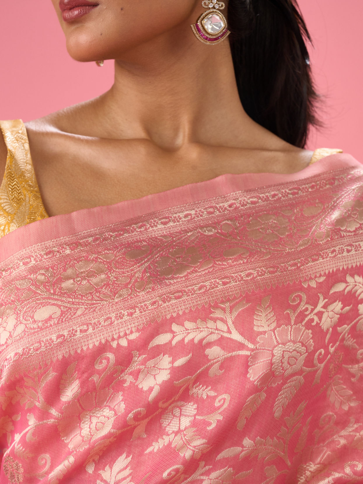 Mohey Women Blushing Pink Art Silk Saree