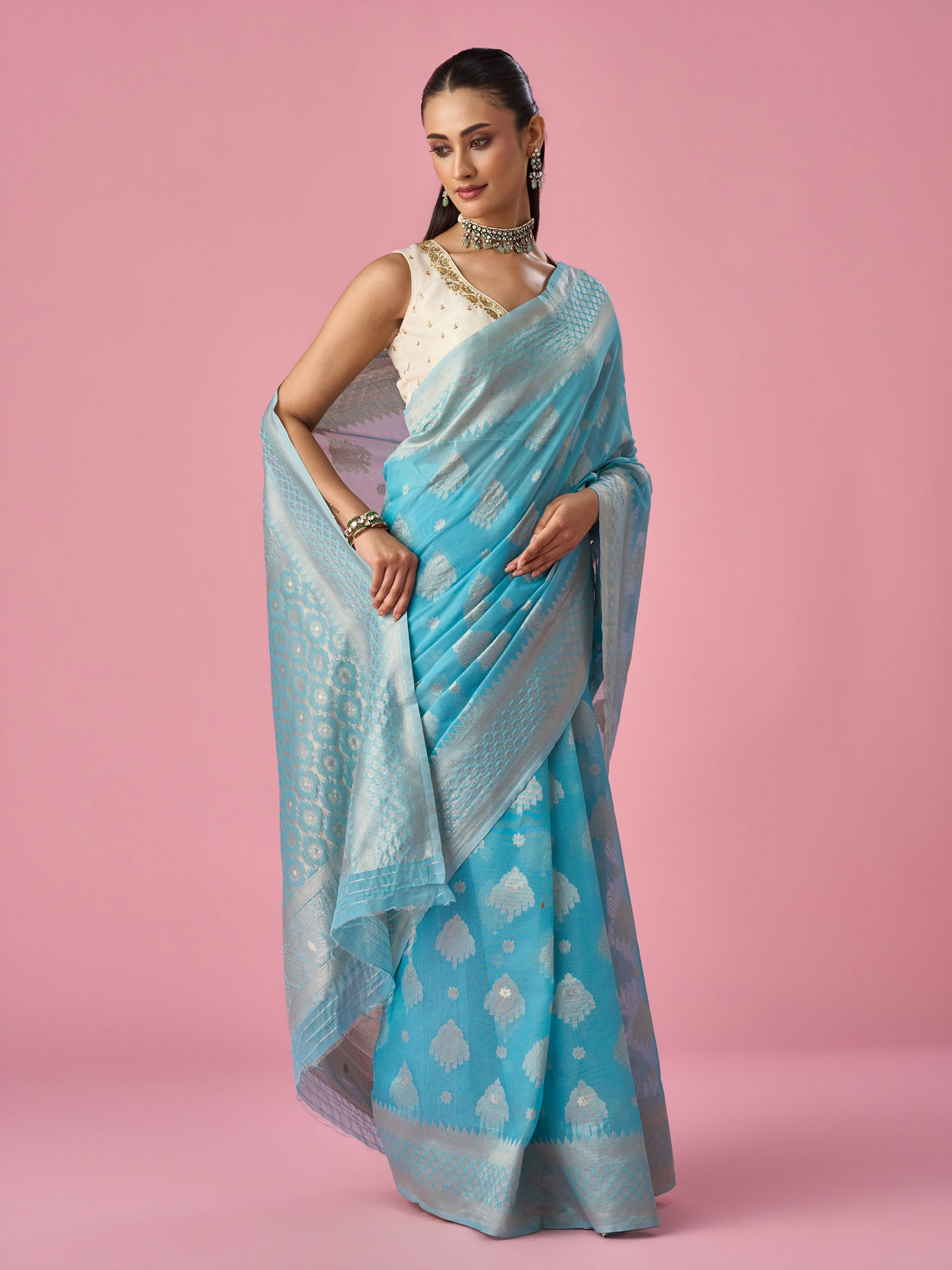 Mohey Women Light Blue Art Silk Saree with Traditional Weave