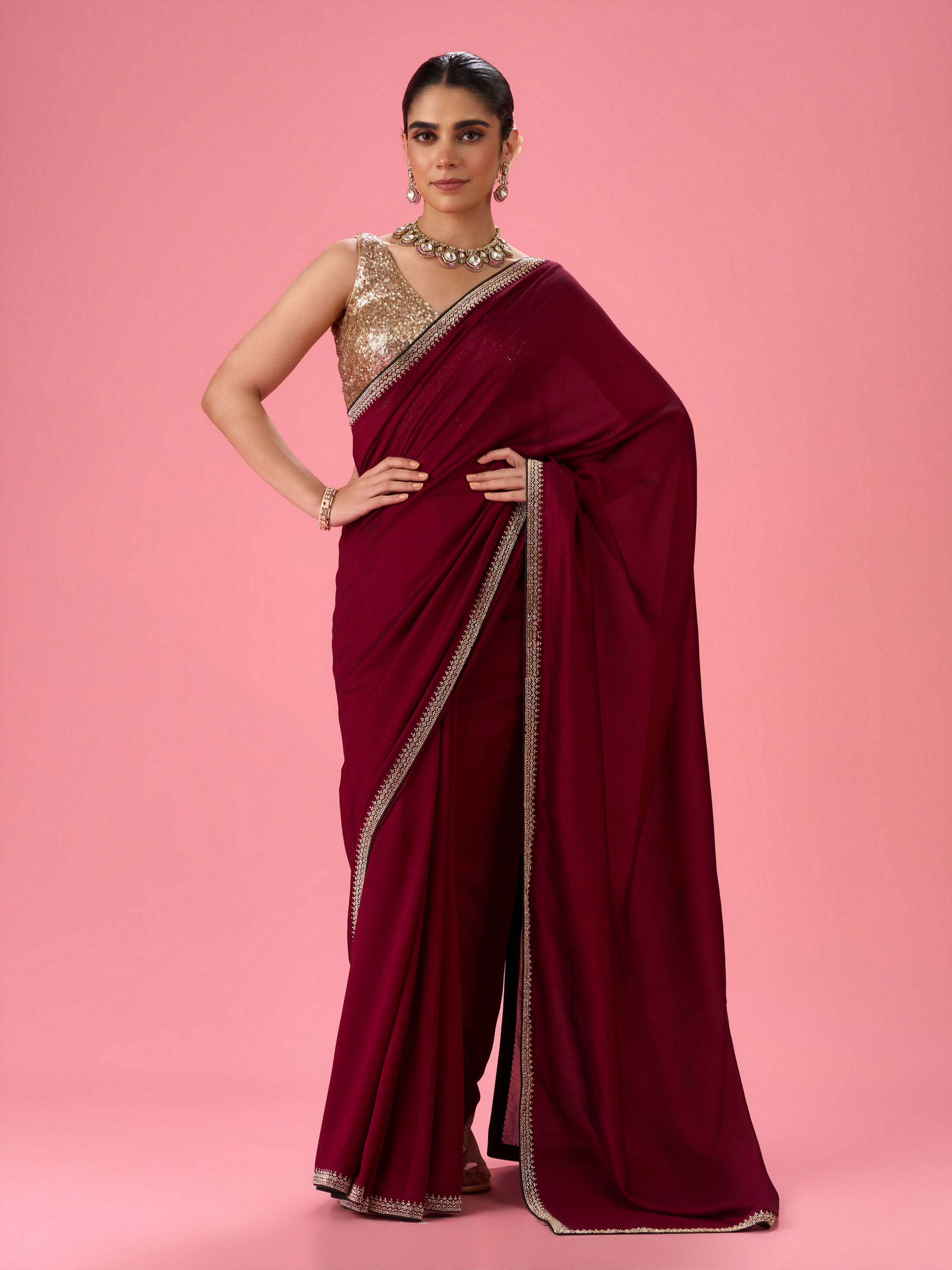 Mohey Women Wine Hued Elegance Saree