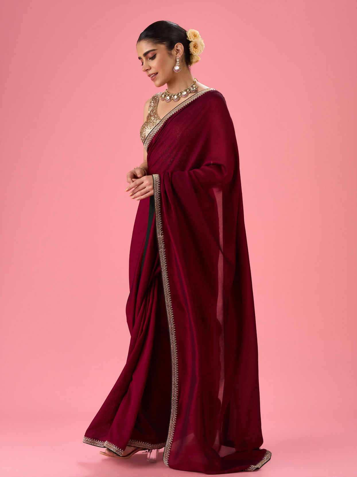 Mohey Women Wine Hued Elegance Saree