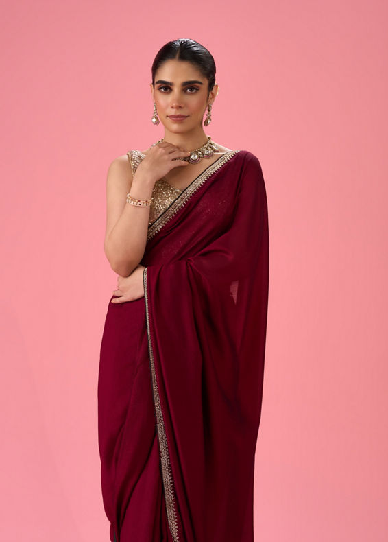 Mohey Women Wine Hued Elegance Saree
