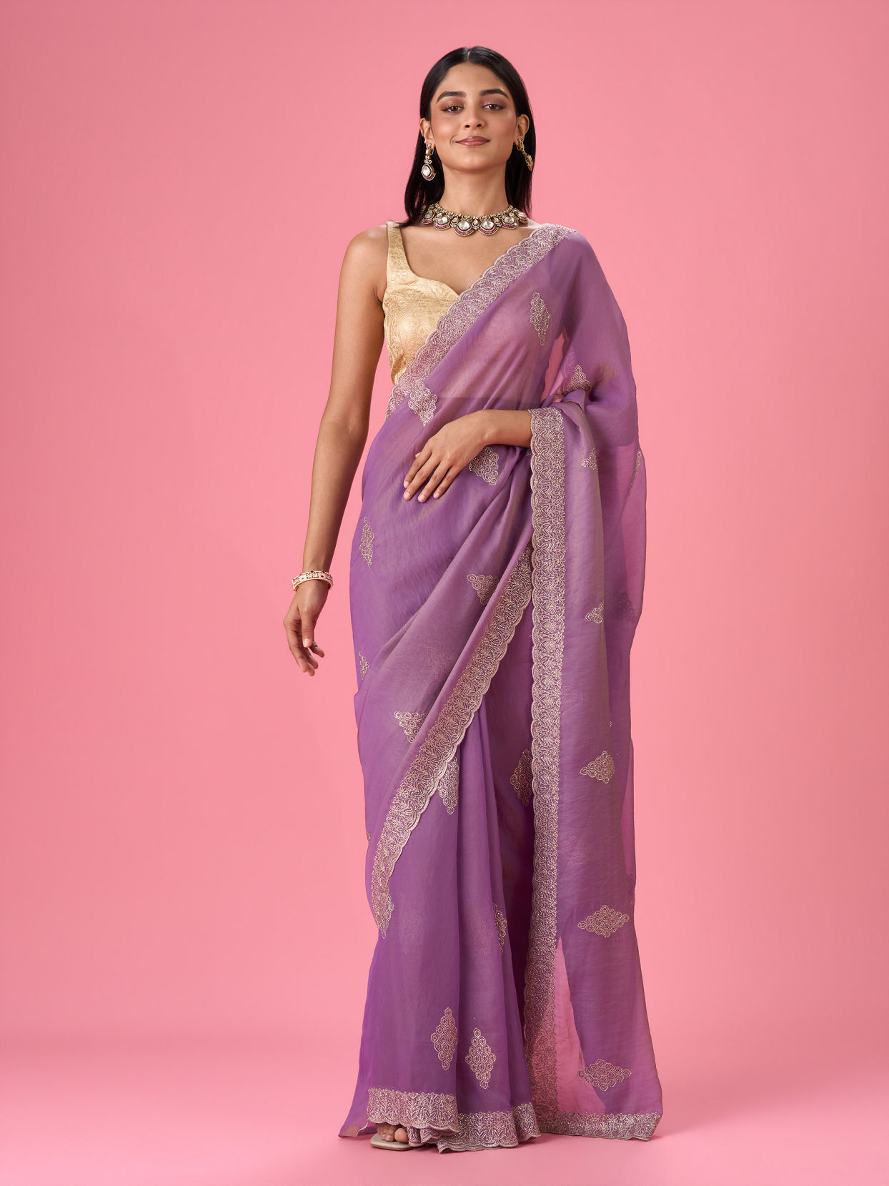 Mohey Women Elegant Purple Organza Saree