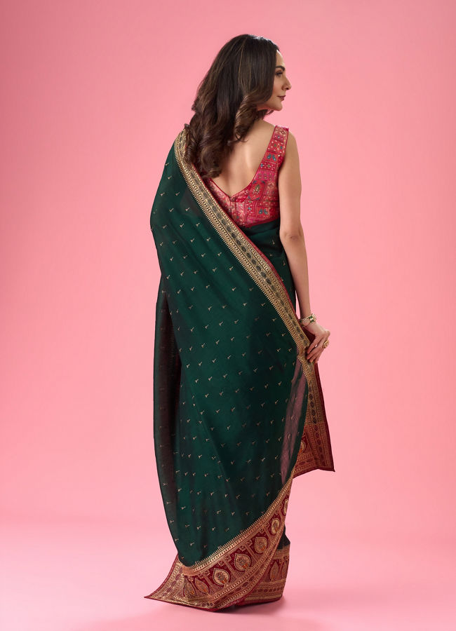 Mohey Women Chic Bottle Green Saree