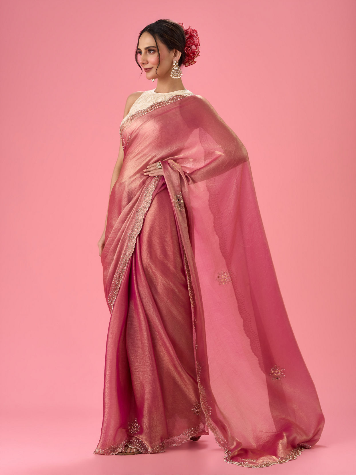 Mohey Women Pink Elegance Organza Saree