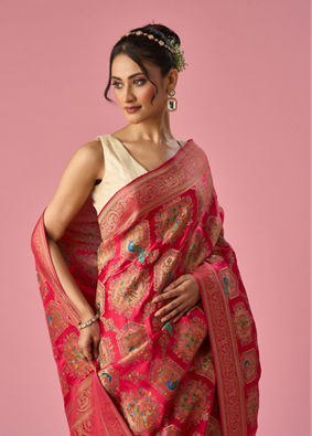Mohey Women Pink Silk Banarasi Saree with Weave Design