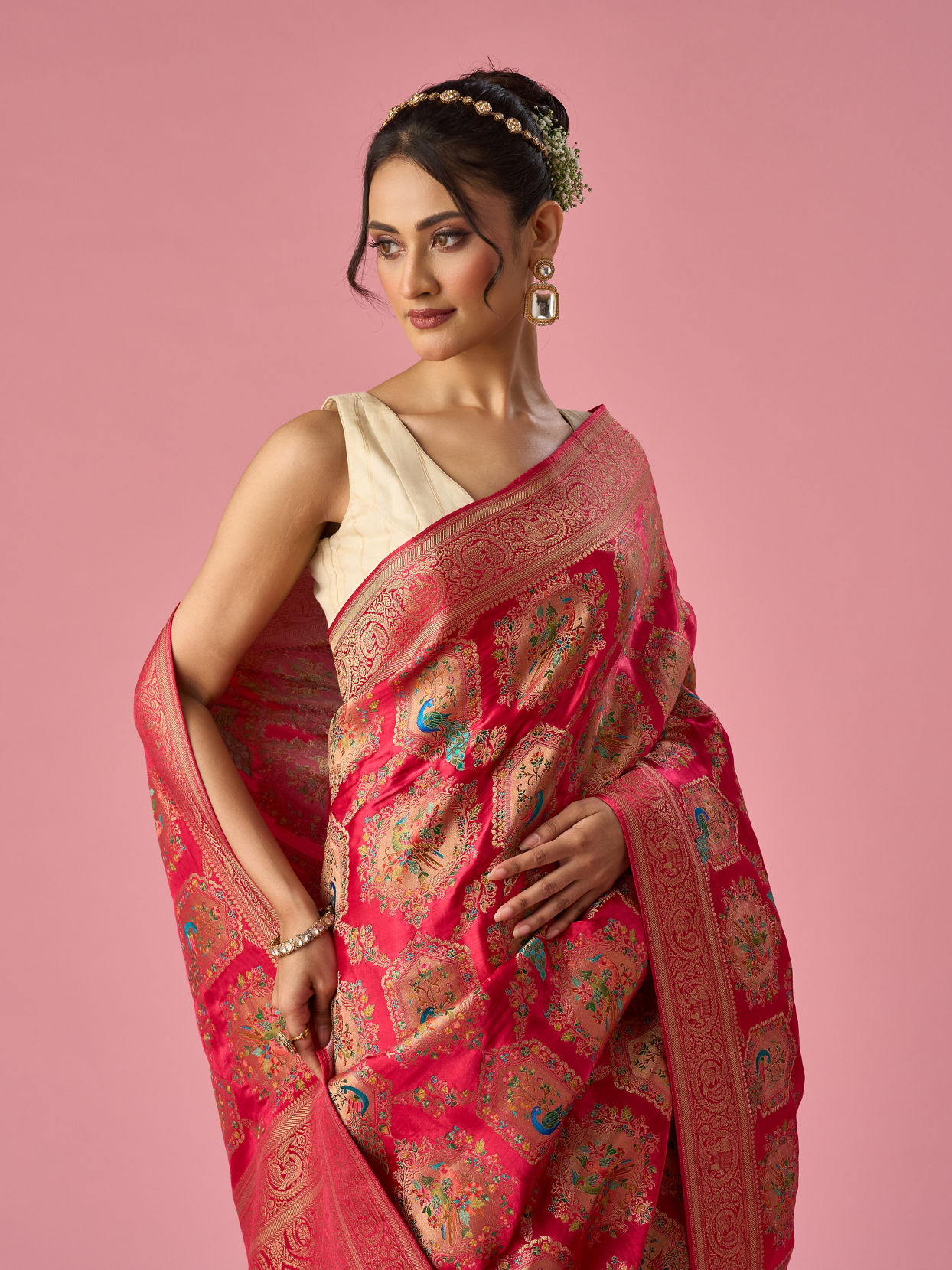 Mohey Women Pink Silk Banarasi Saree with Weave Design