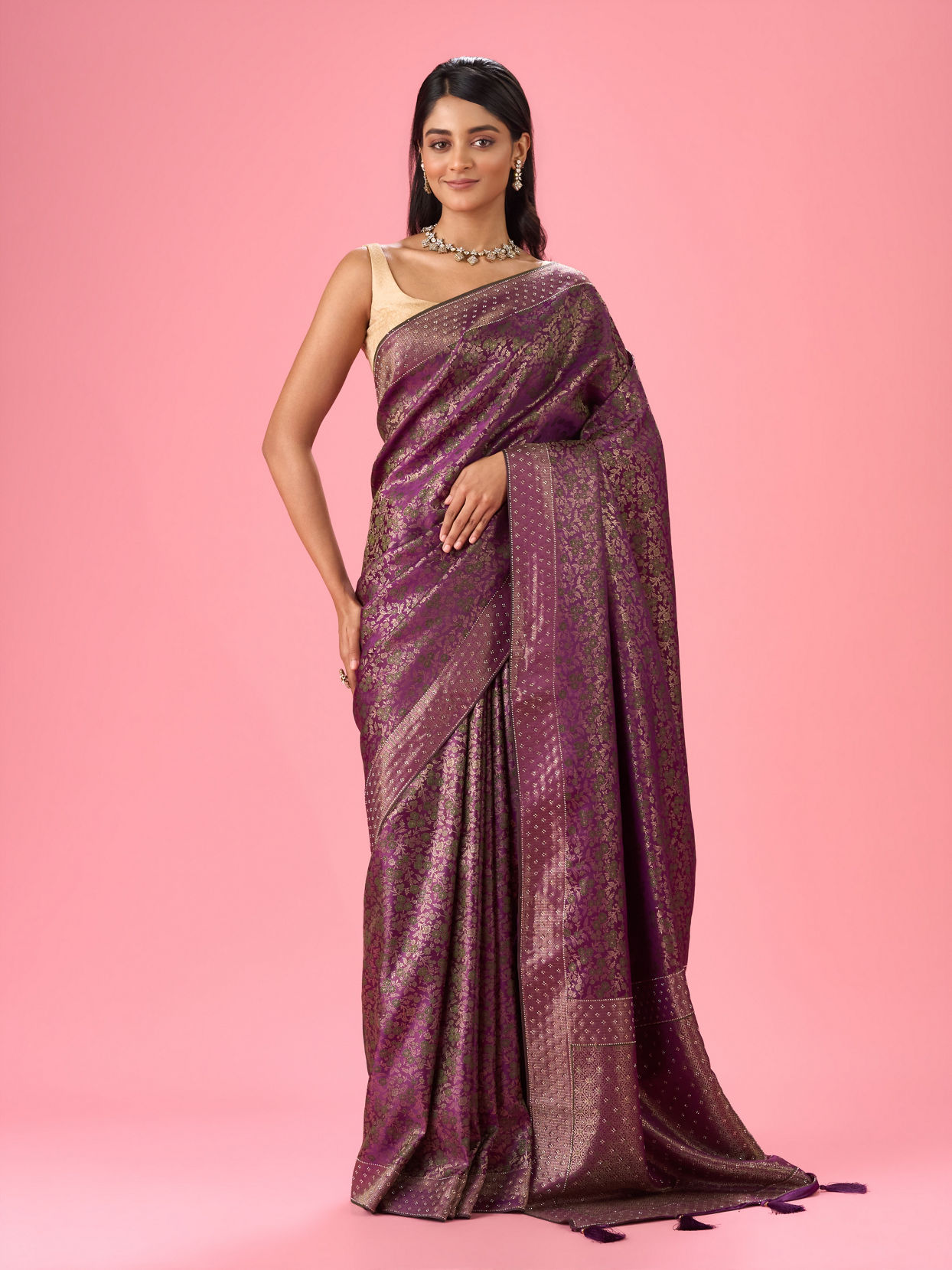 Mohey Women Purple Elegance Banarasi Saree