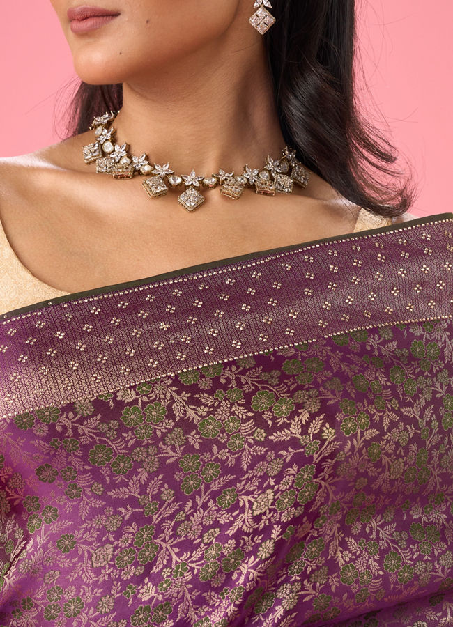 Mohey Women Purple Elegance Banarasi Saree