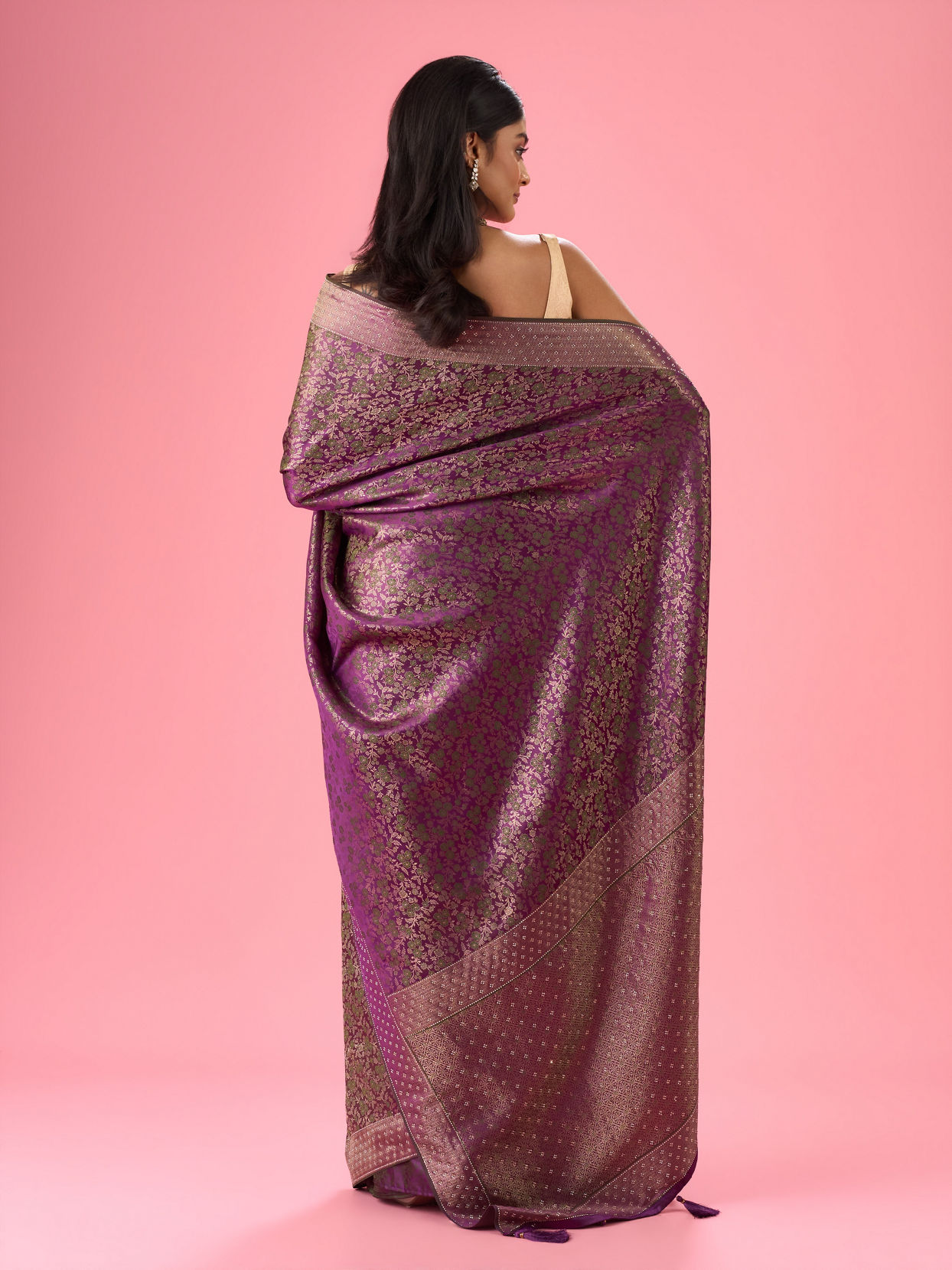 Mohey Women Purple Elegance Banarasi Saree