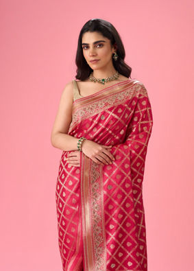 Mohey Women Regal Pink Saree
