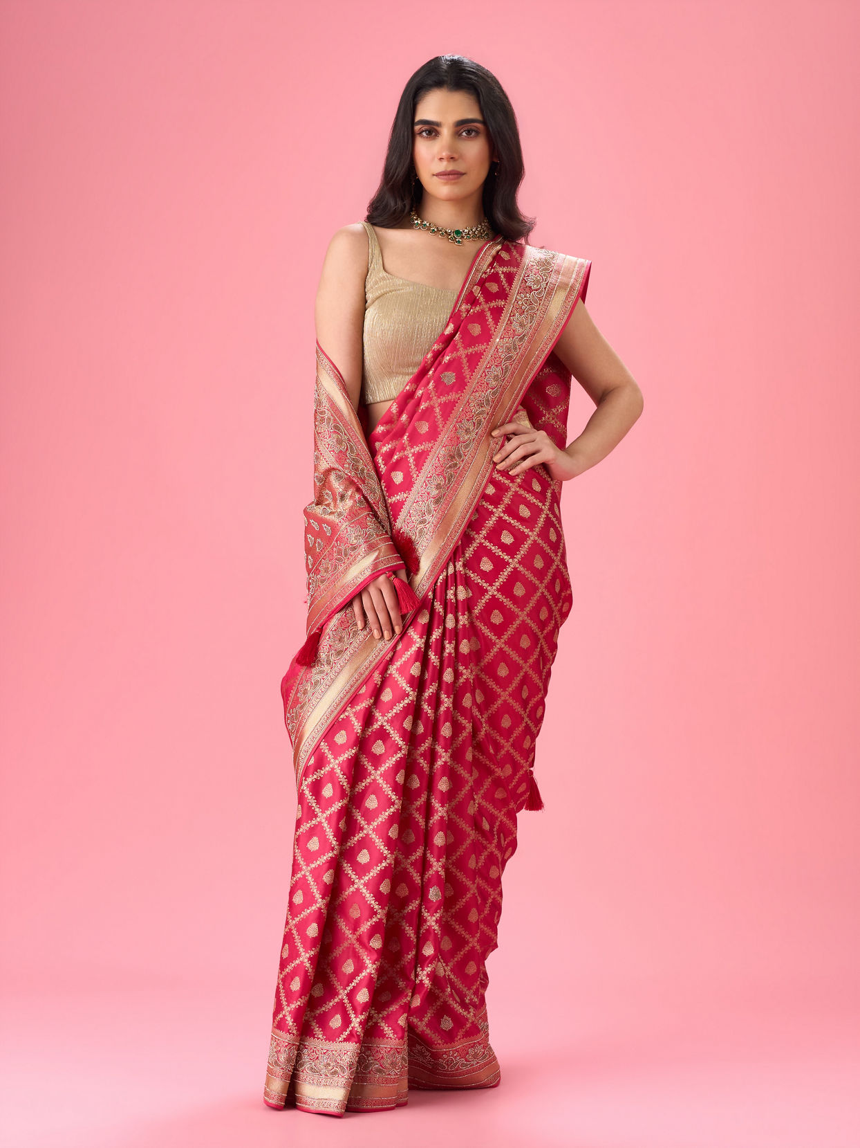 Mohey Women Regal Pink Saree