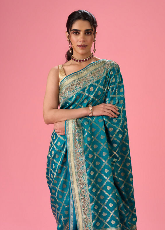 Mohey Women Ravishing Rama Green Banarasi Saree