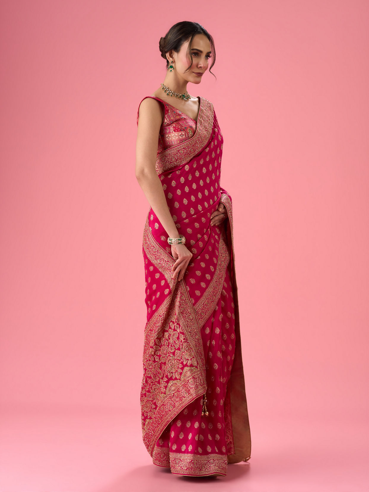 Mohey Women Lush Georgette Rani Pink Saree