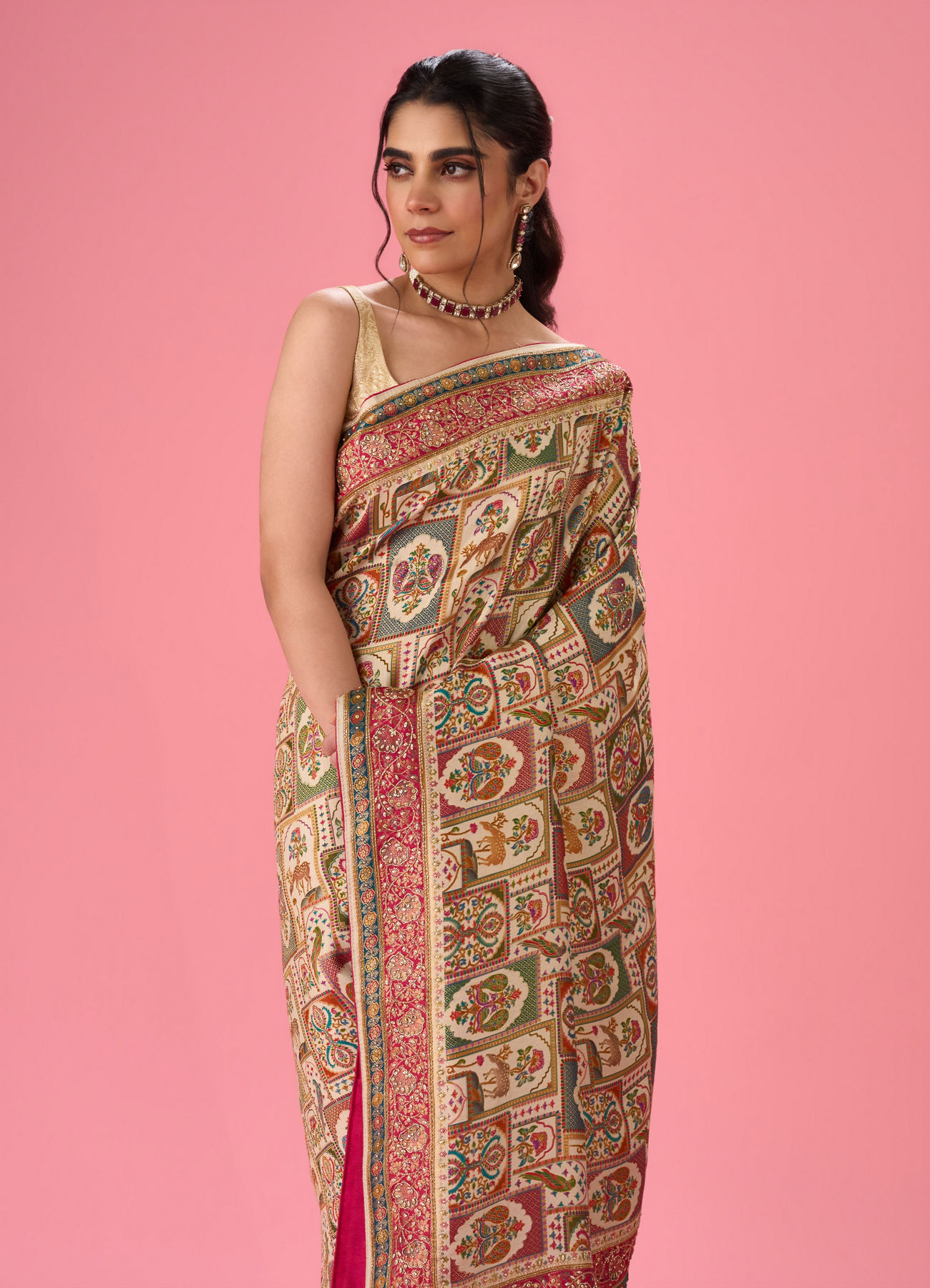 Mohey Women Cream Art Silk Banarasi Saree