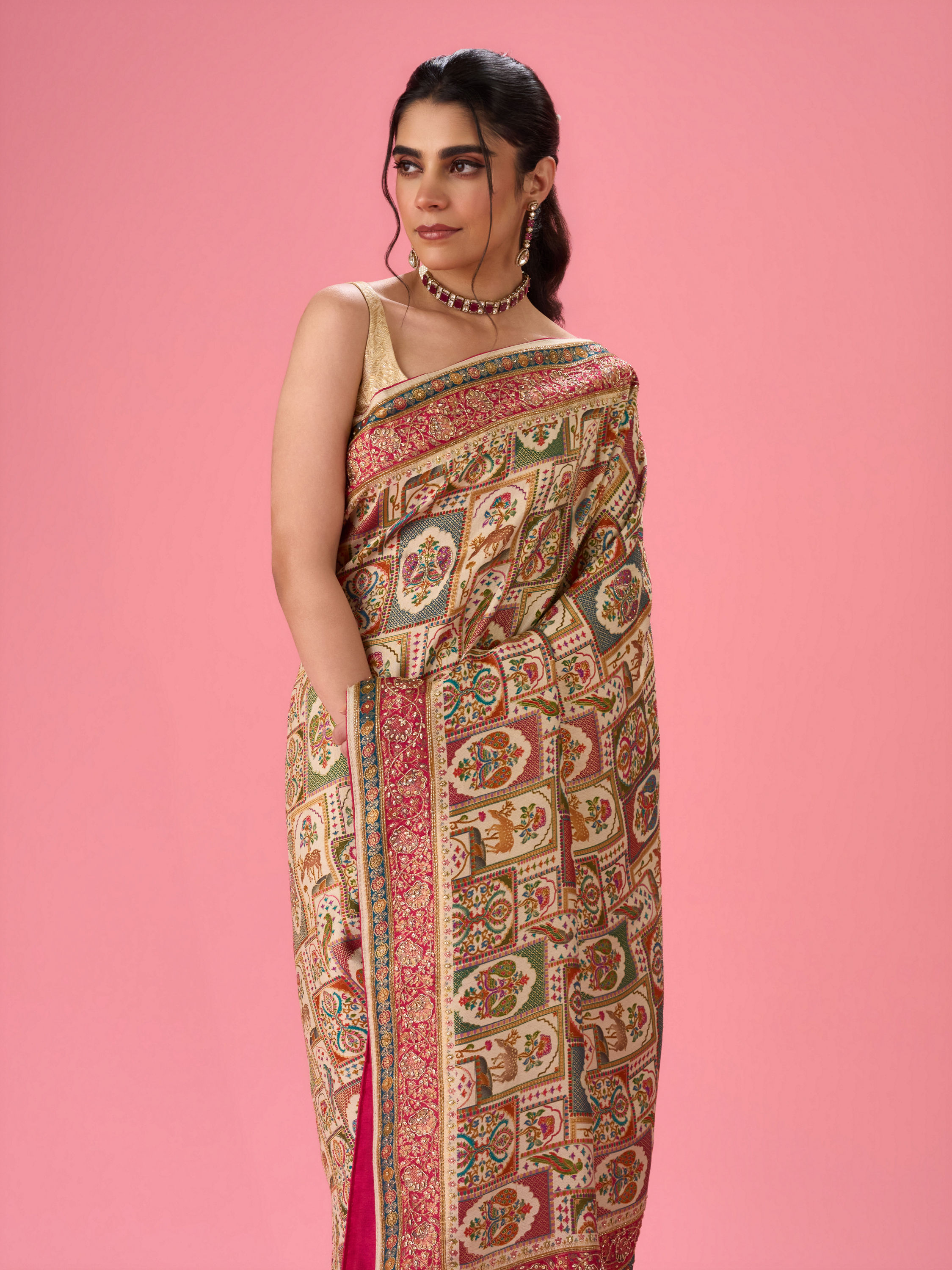 Mohey Women Cream Art Silk Banarasi Saree