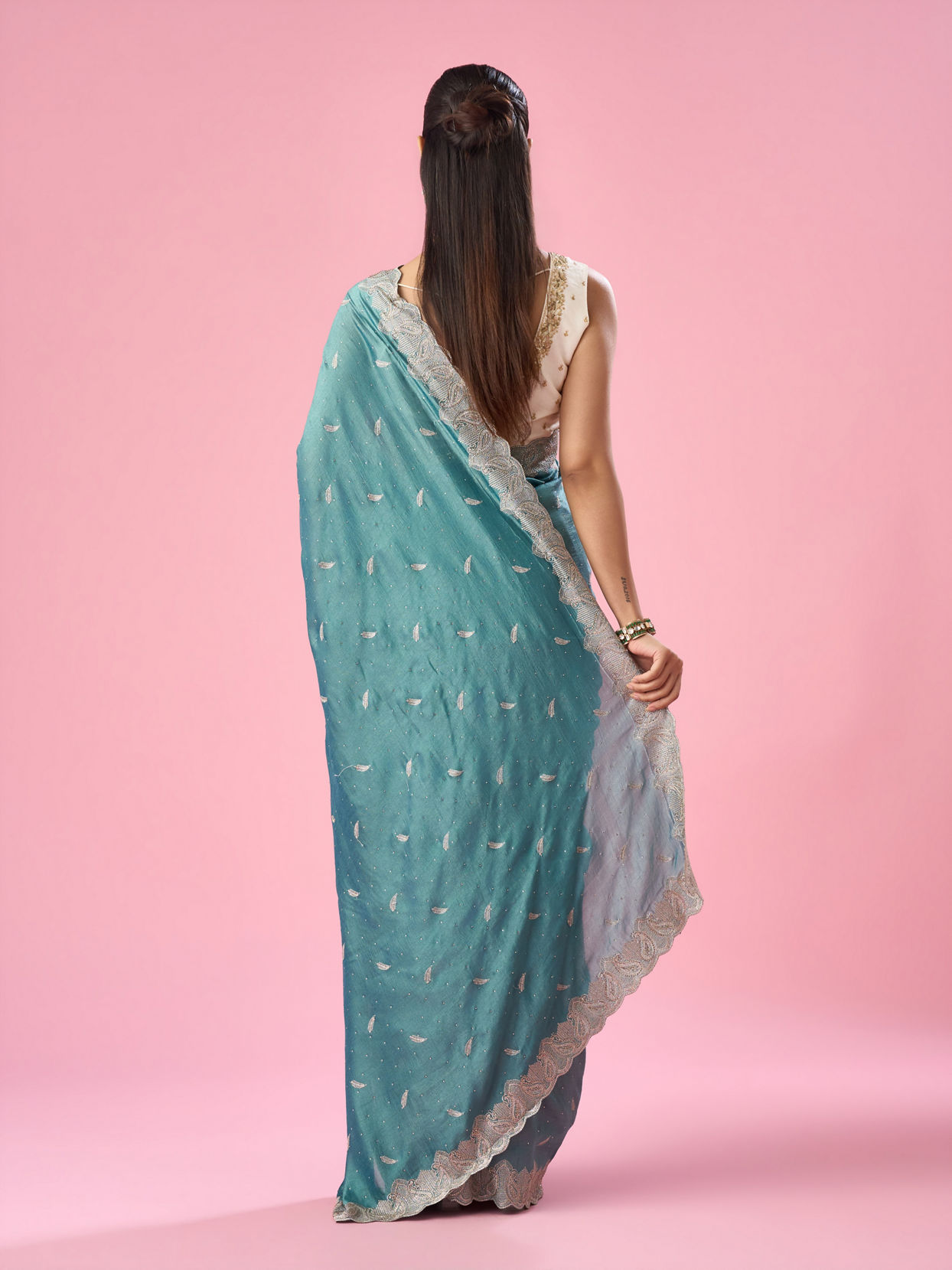Mohey Women Sea Green Art Silk Saree with Stone Work