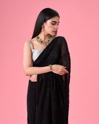 Mohey Women Elegant Black Georgette Saree