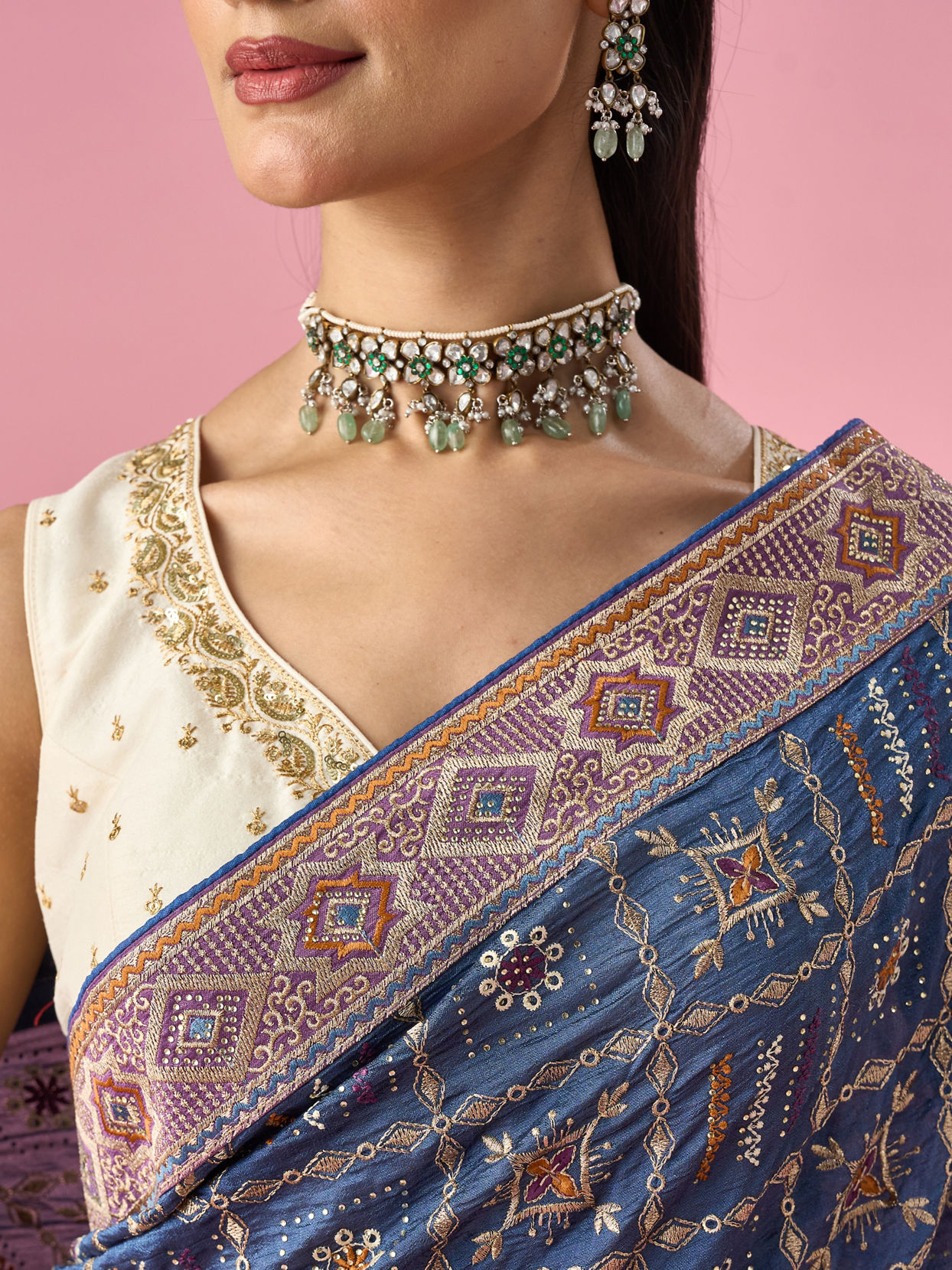 Mohey Women Grey Silk Saree with Stone Work