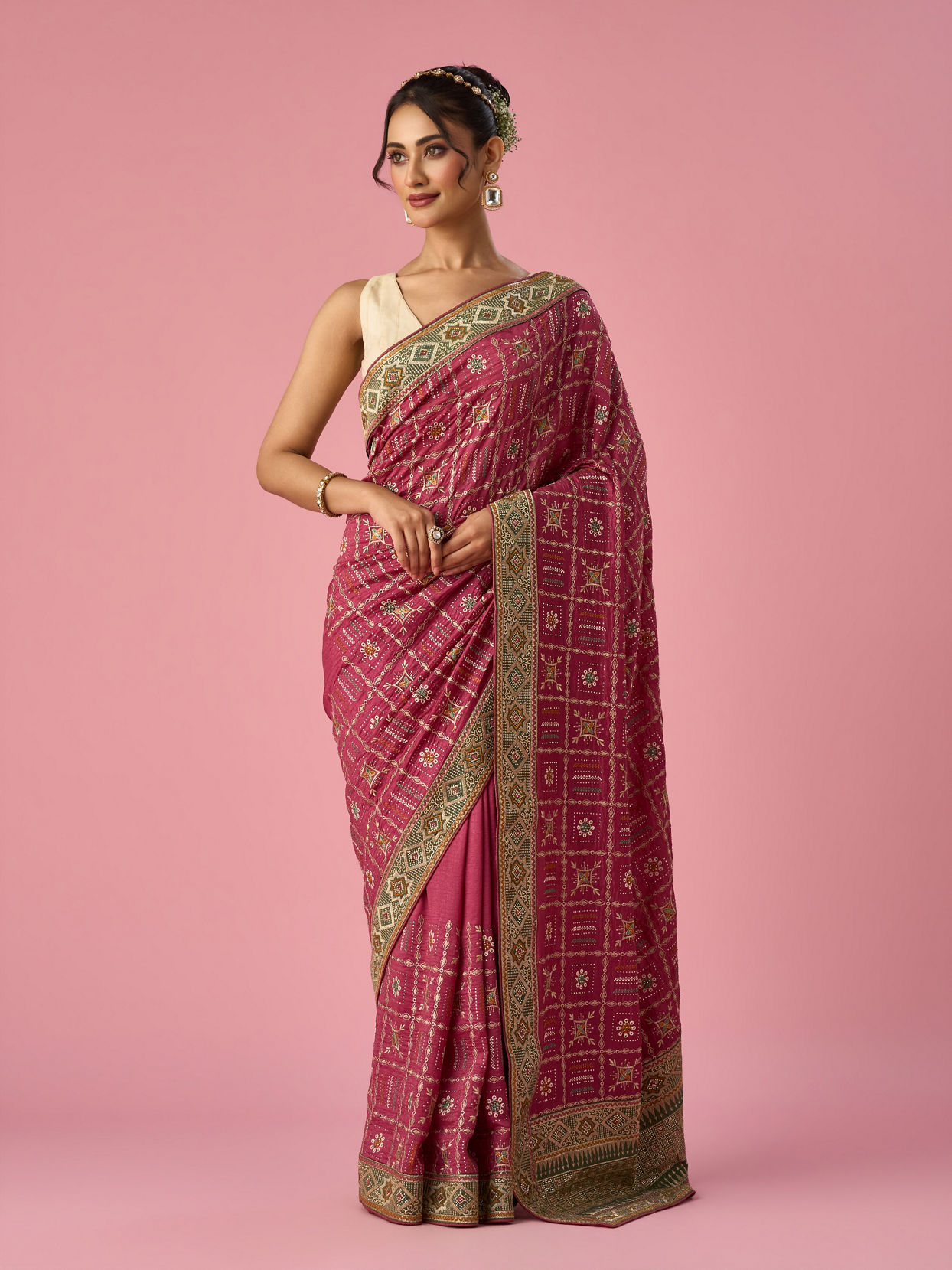 Mohey Women Pink Art Silk Saree with Stone and Thread Work