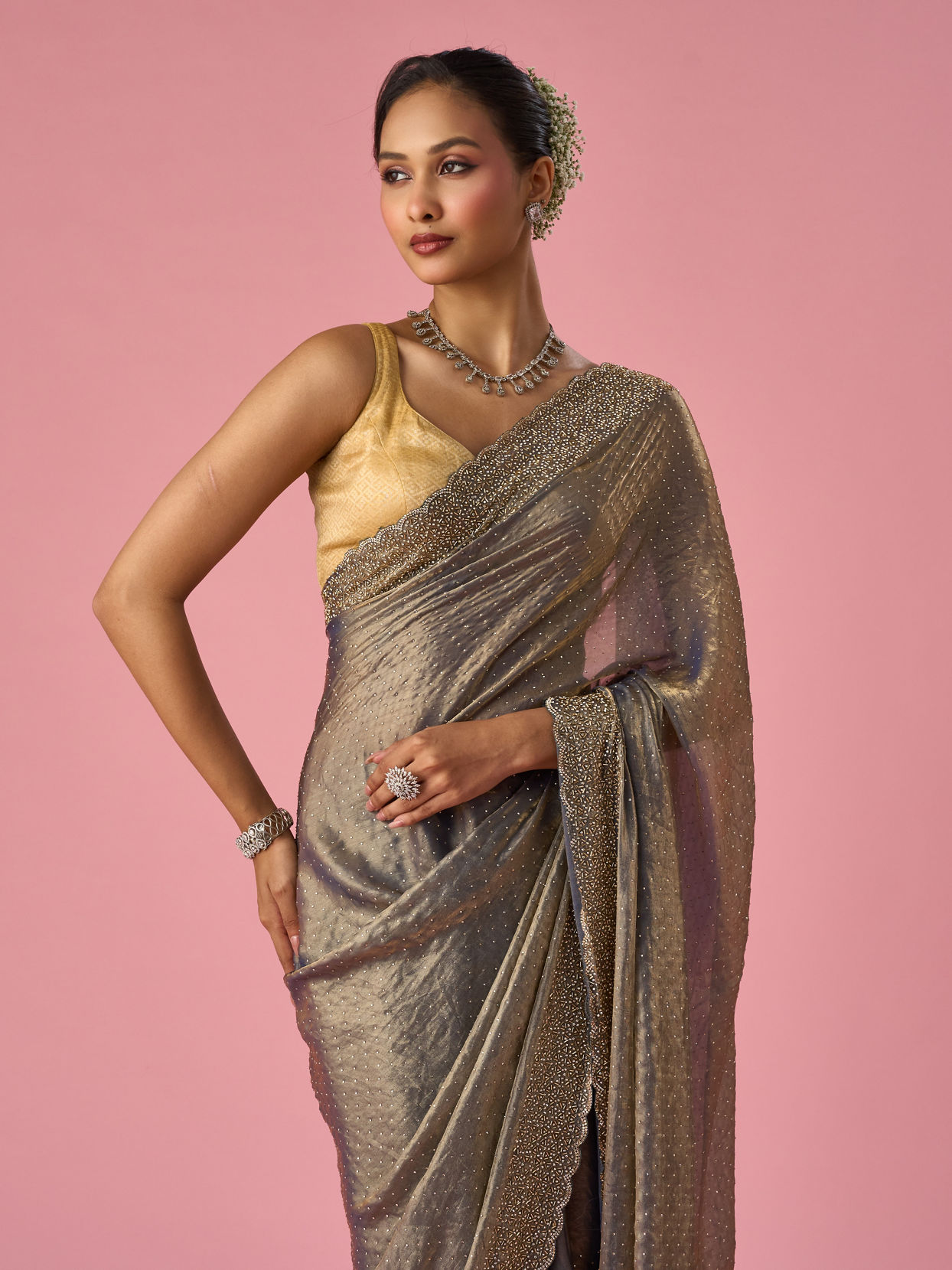 Mohey Women Grey Organza Saree with Cutdana Work