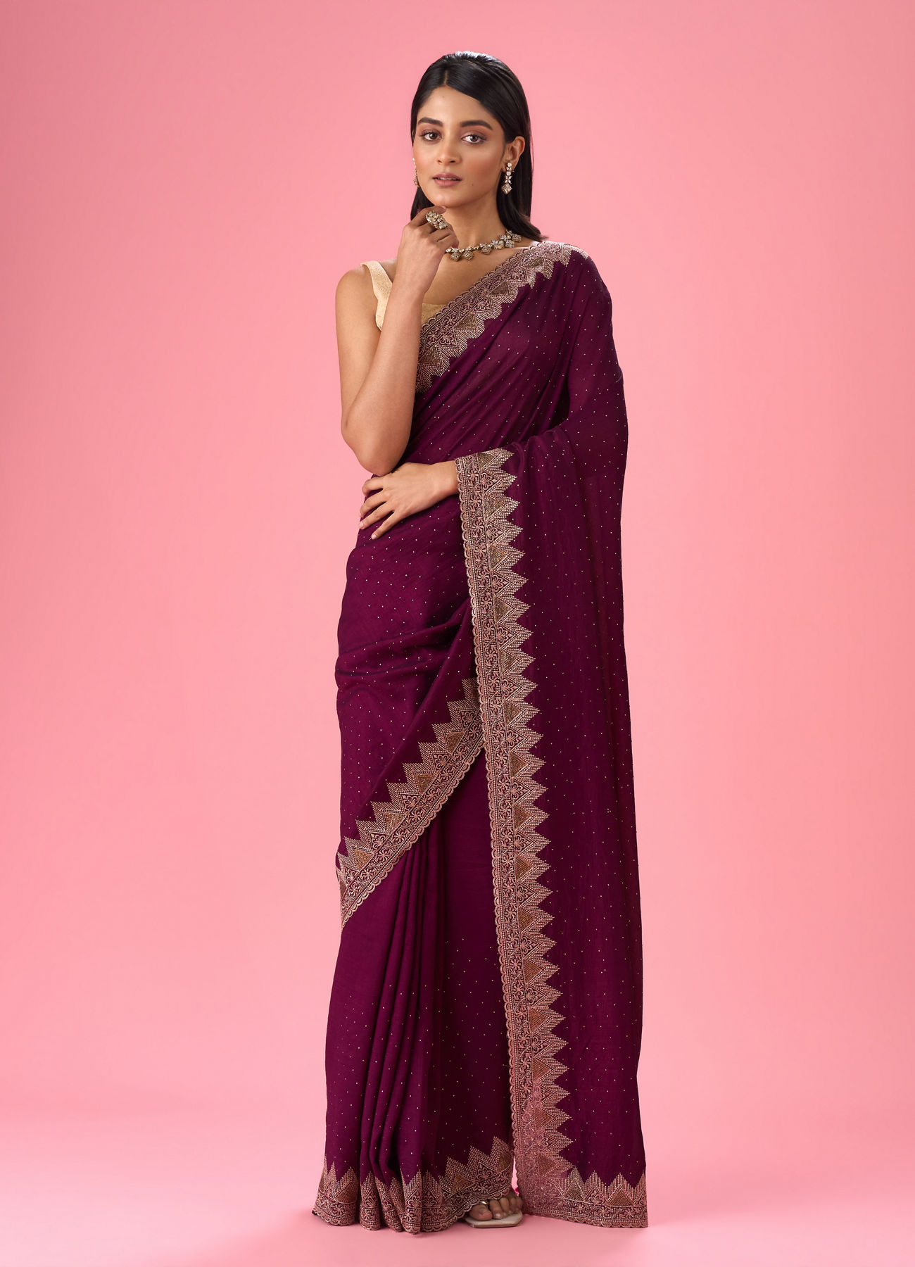 Mohey Women Wine Chinon Saree