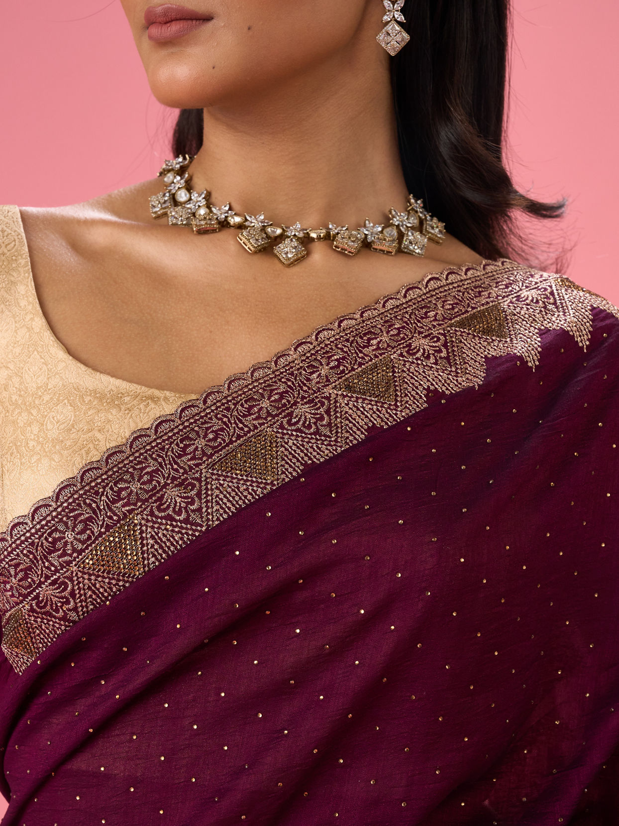 Mohey Women Wine Chinon Saree