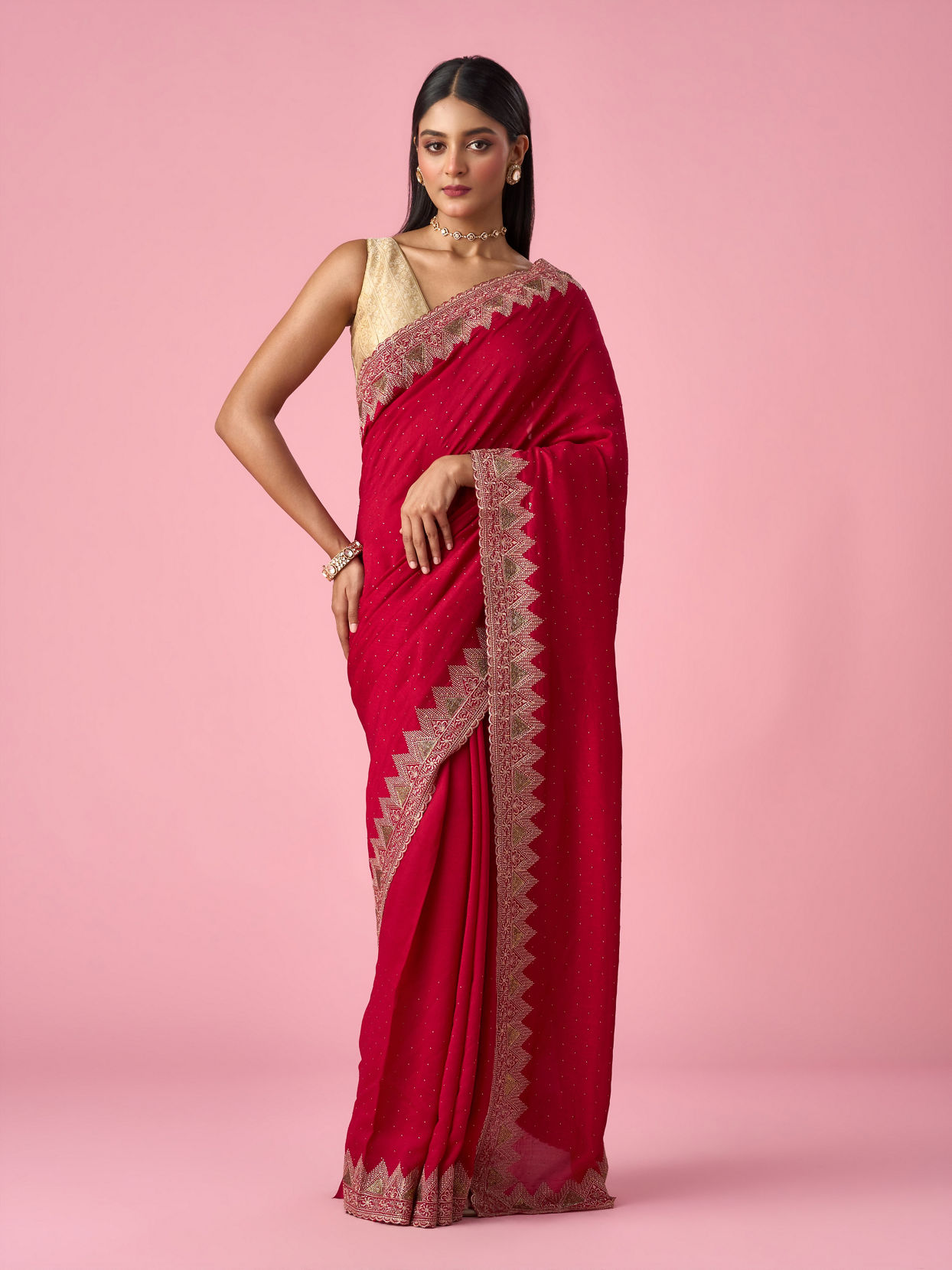Mohey Women Pink Chinon Saree with Stone Work