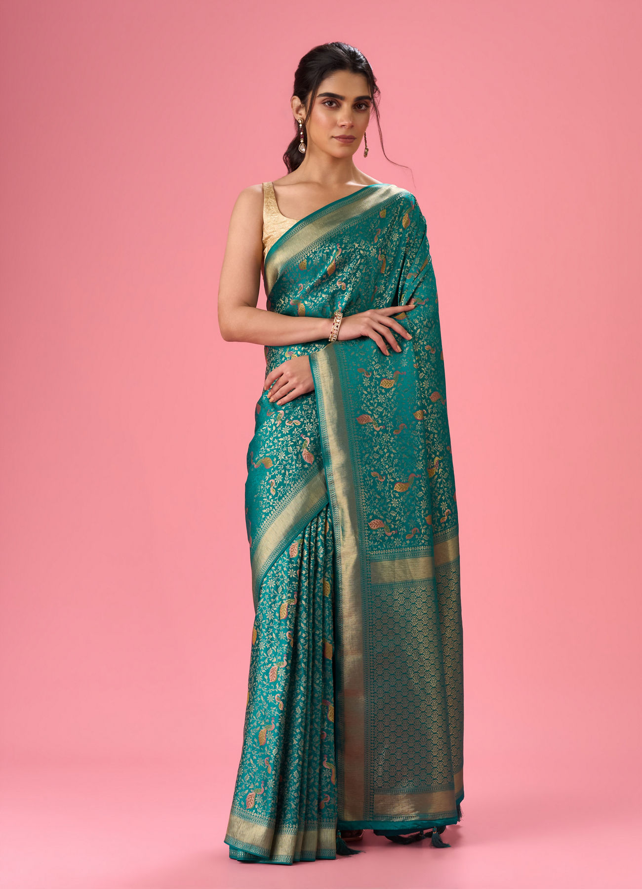 Mohey Women Elegance Embodied Rama Green Saree