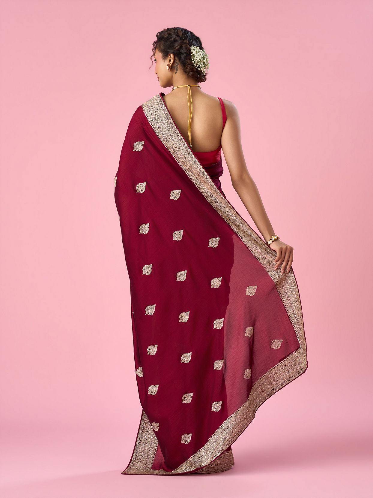 Mohey Women Wine Silk Saree with Stone Work