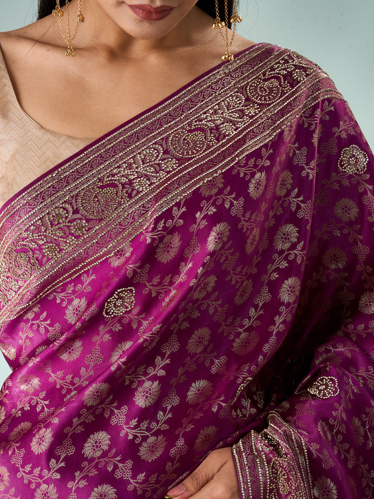 Mohey Women Wine Silk Banarasi Saree with Stone Work