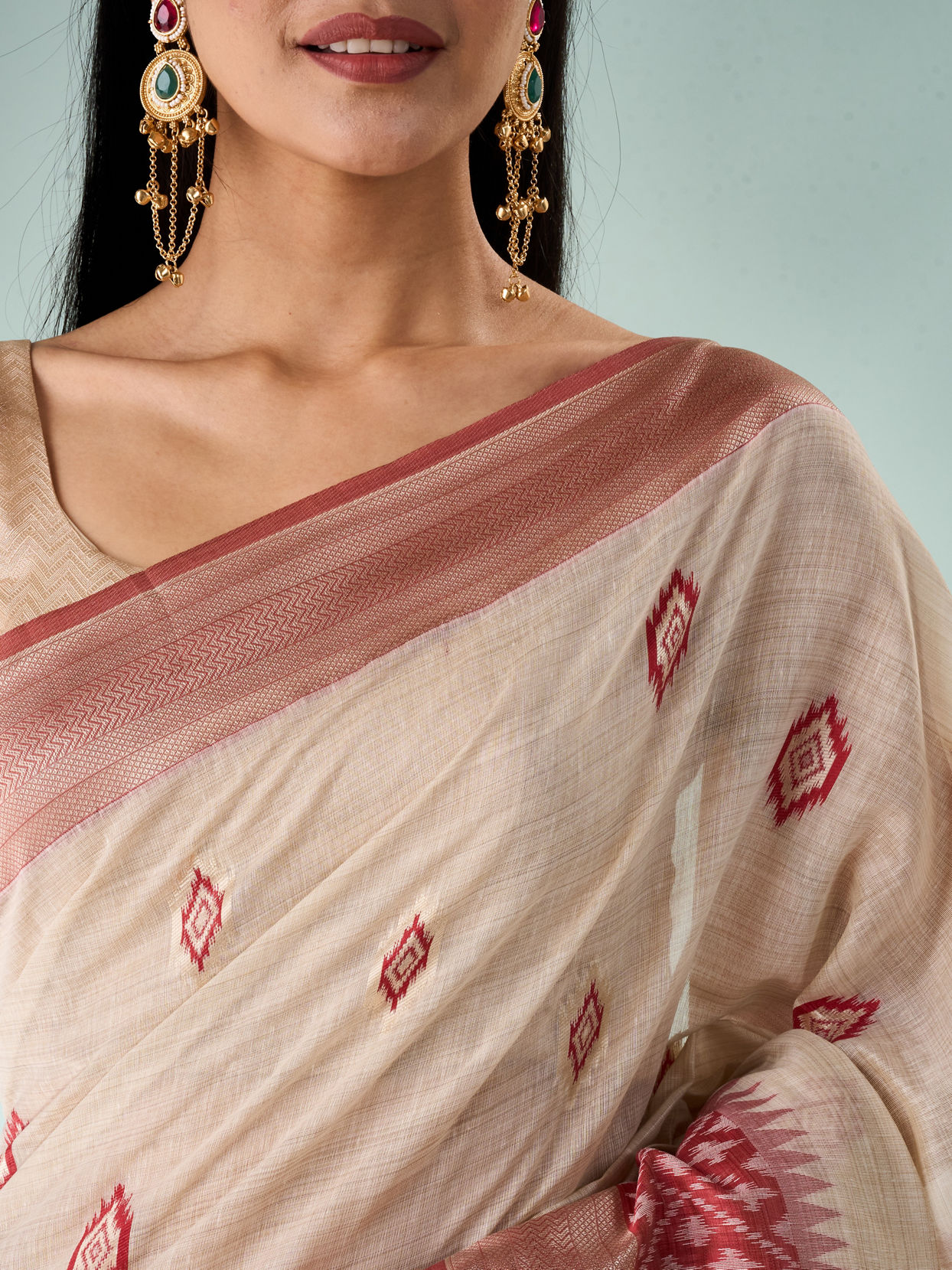 Mohey Women Red Art Silk Saree with Weave Design