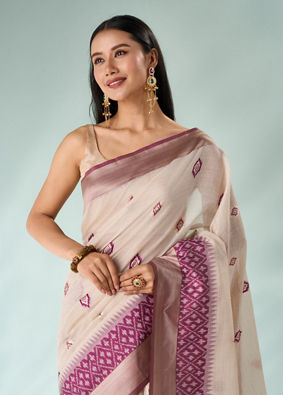 Mohey Women Purple Silk Saree with Weave
