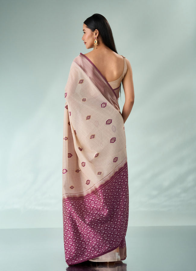 Mohey Women Purple Silk Saree with Weave