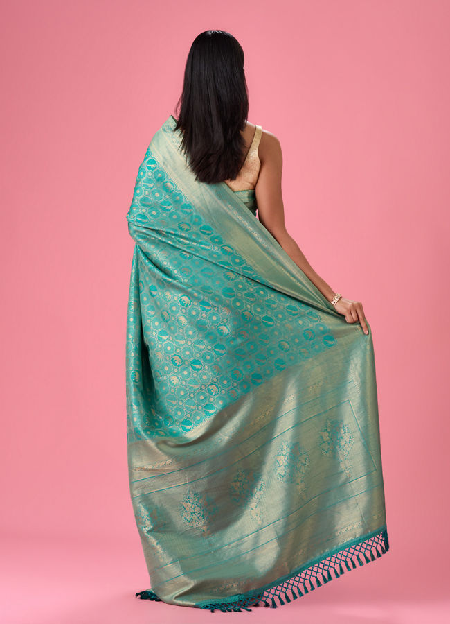 Mohey Women Lush Sea Green Elegance Saree