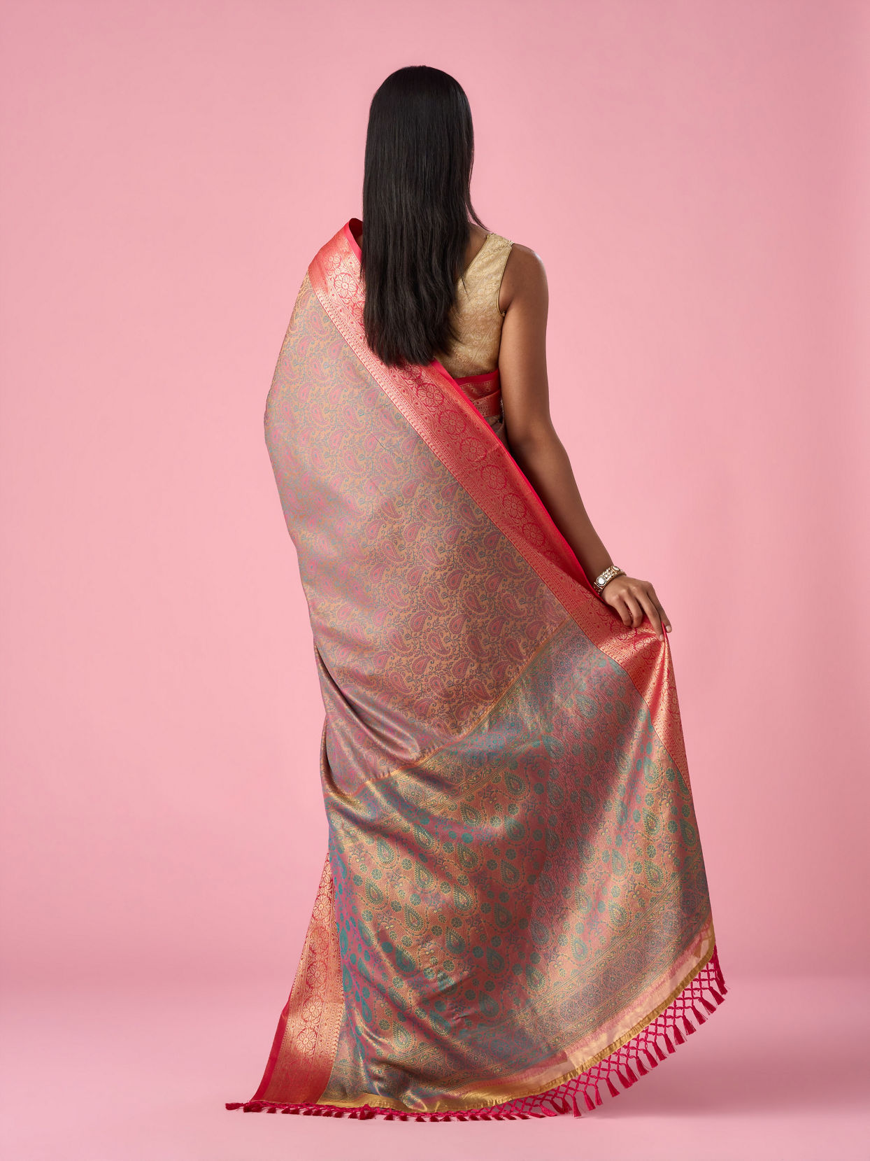 Mohey Women Peach Silk Saree with Weave Detail