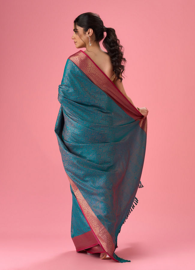 Mohey Women Emerald Elegance Art Silk Saree