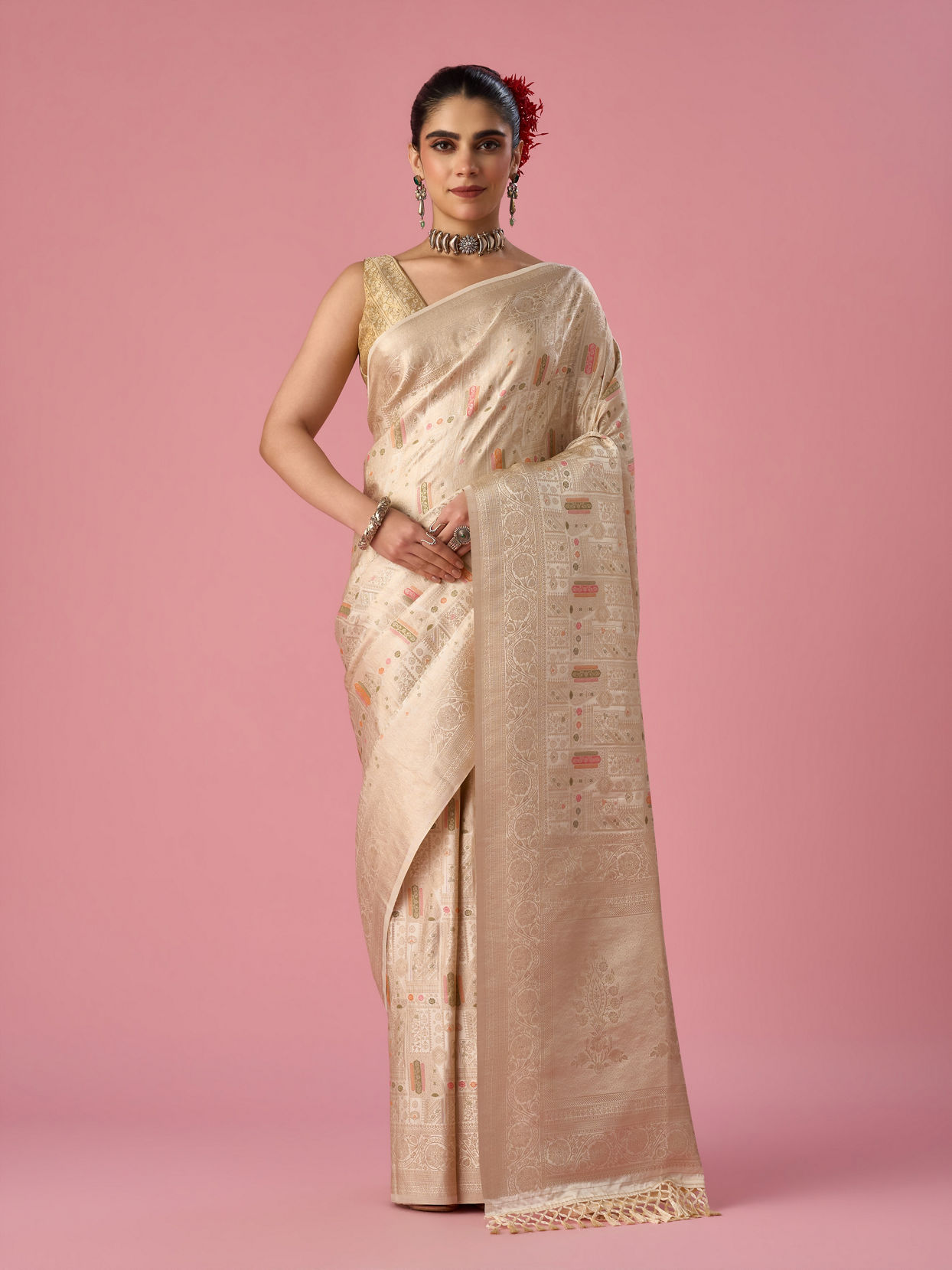 Mohey Women Cream Art Silk Saree with Weave Design