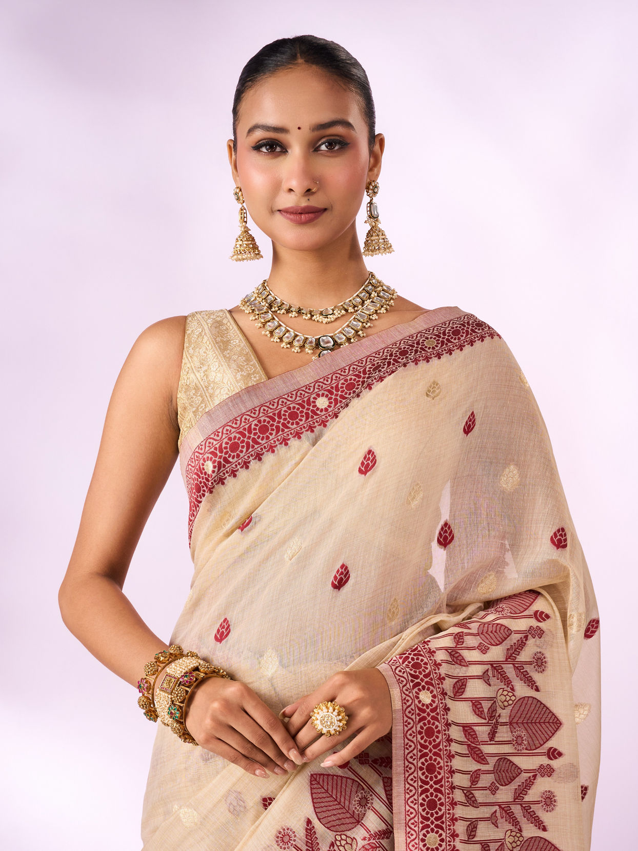 Mohey Women Red Silk Saree with Weave Design